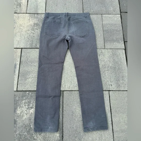 Grey denim - Picture 2 of 3